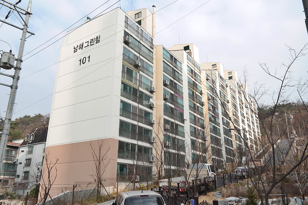 Building entrance with signage