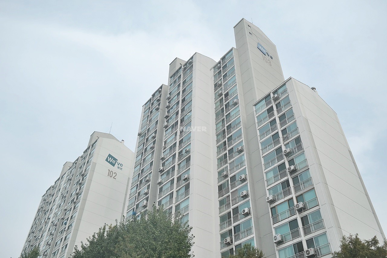 Building entrance with signage