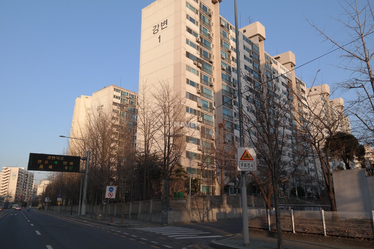Building entrance with signage
