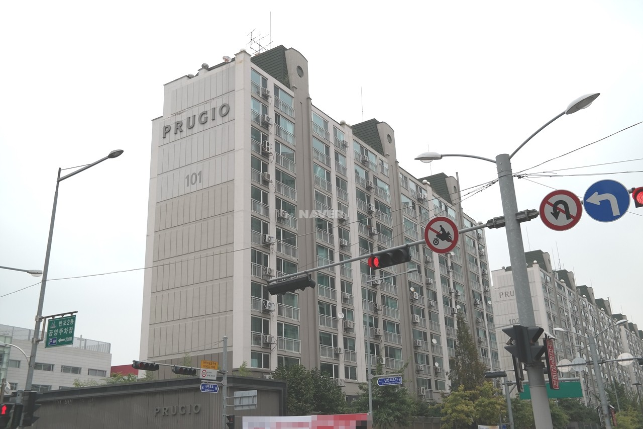 Building entrance with signage