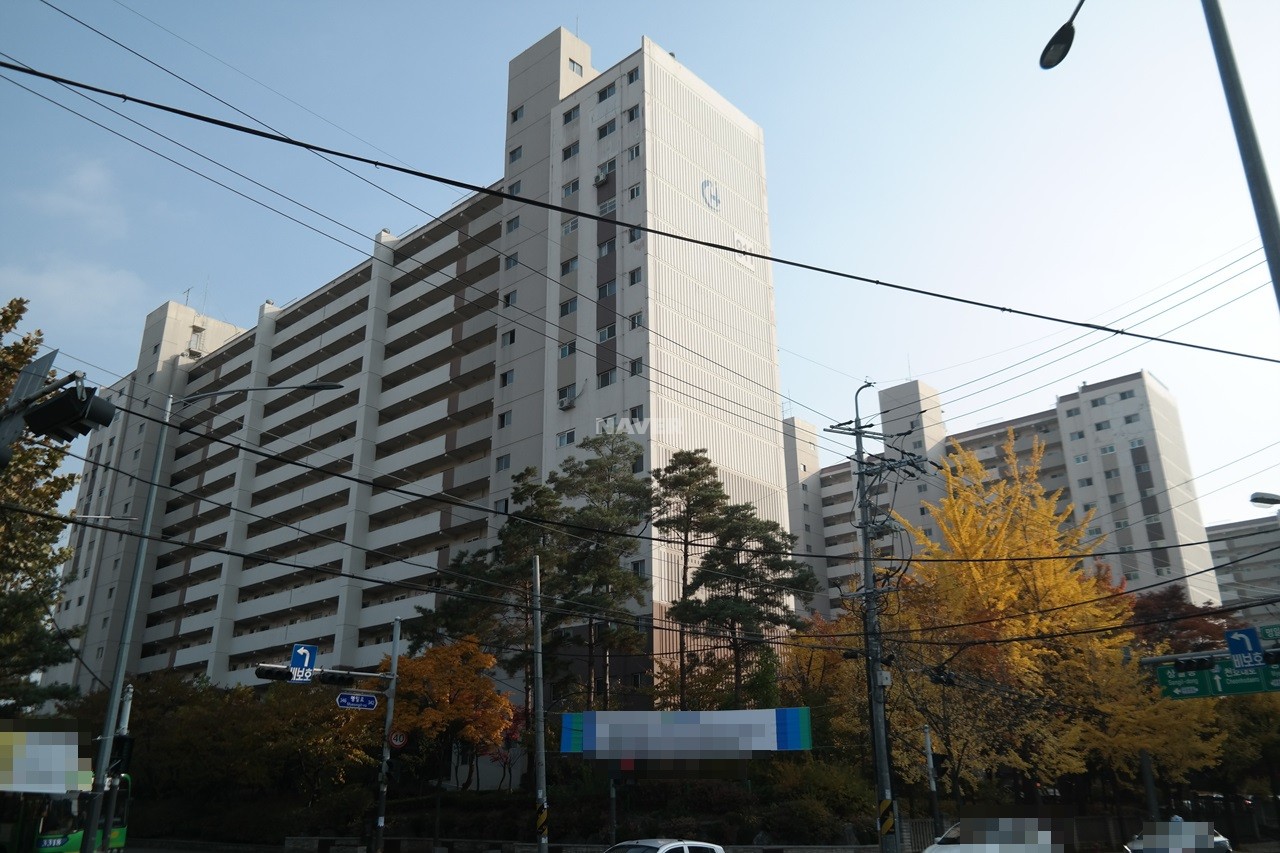 Building entrance with signage