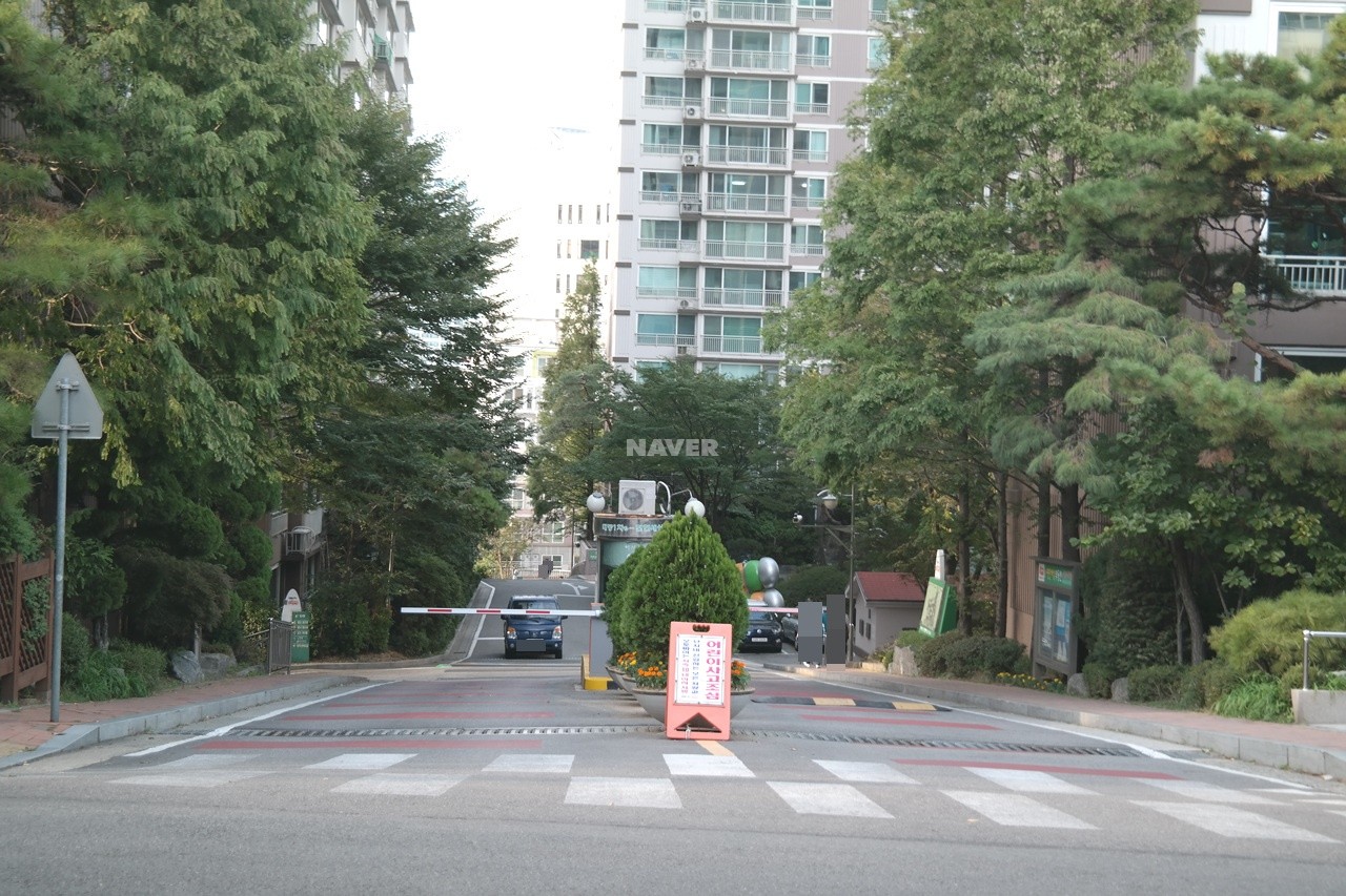 Building entrance with signage