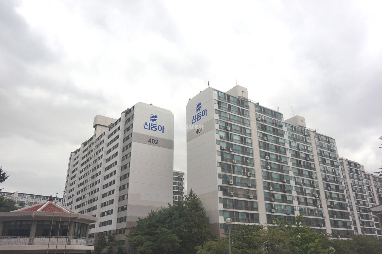 Building entrance with signage