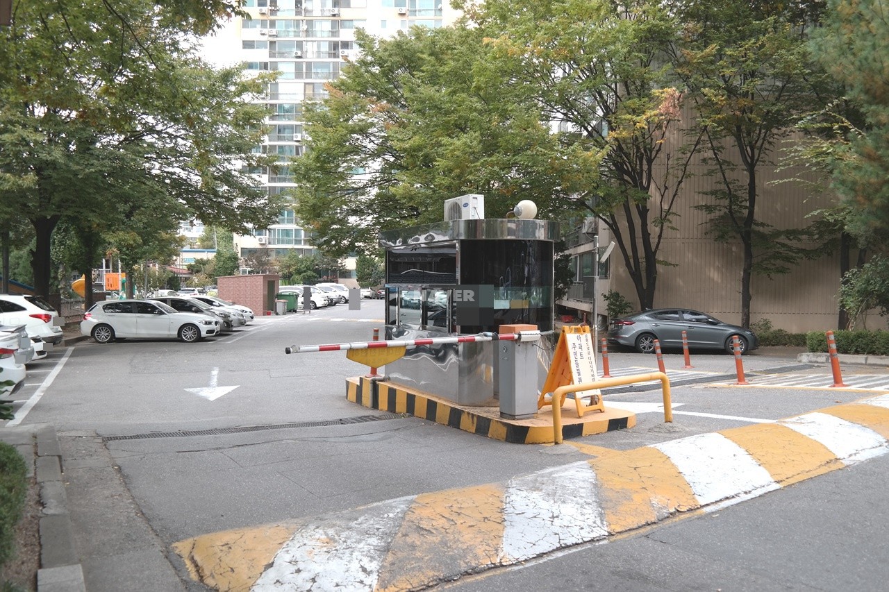 Building entrance with signage