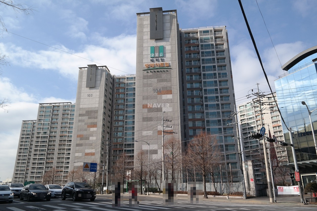 Building entrance with signage