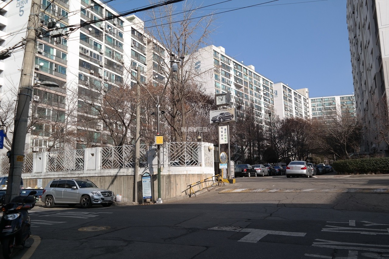 Building entrance with signage