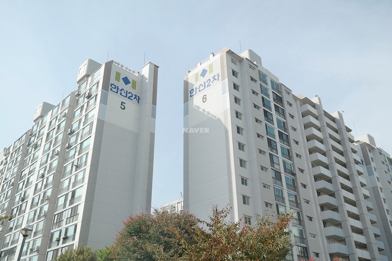 Building entrance with signage