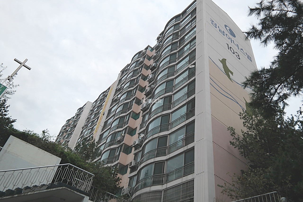 Building entrance with signage