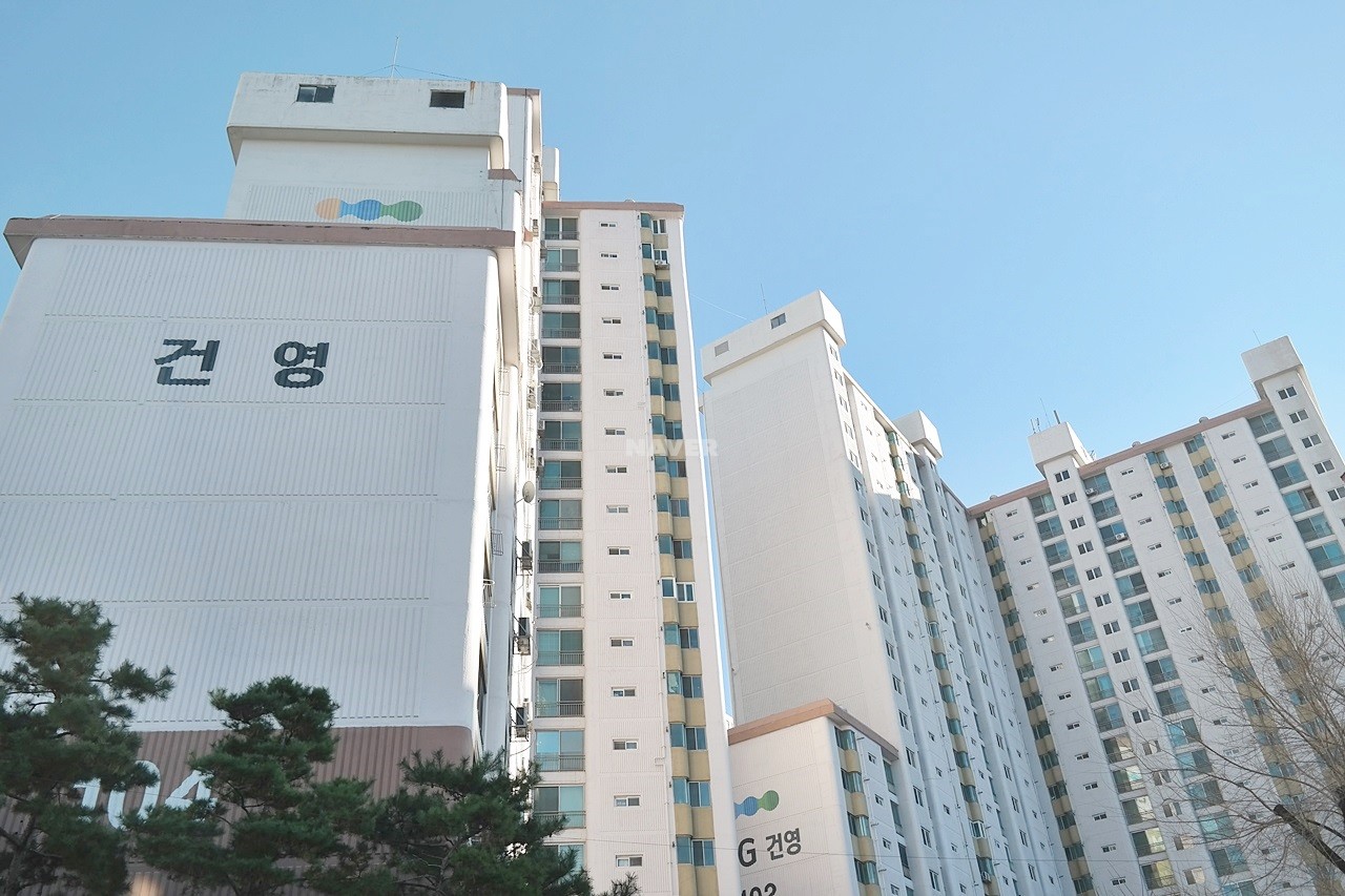Building entrance with signage
