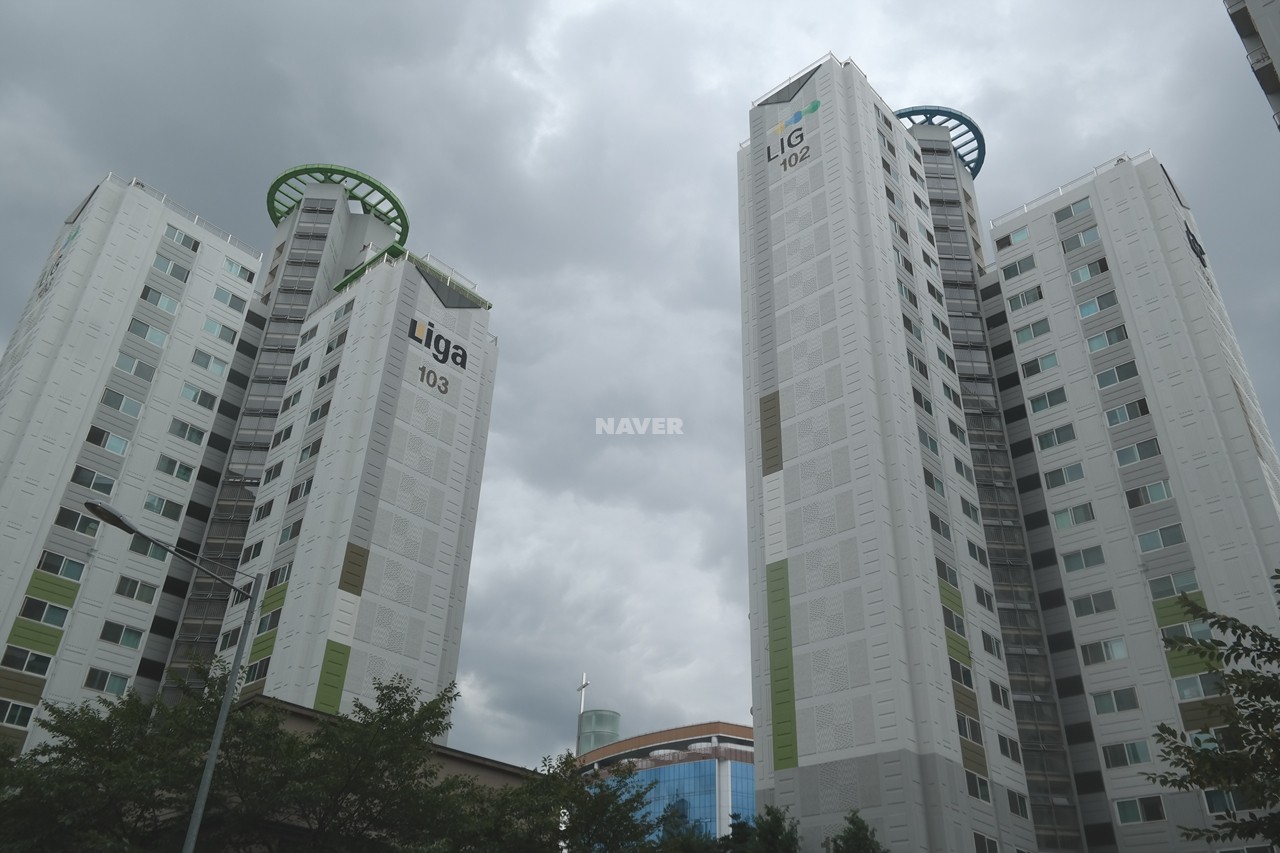 Building entrance with signage