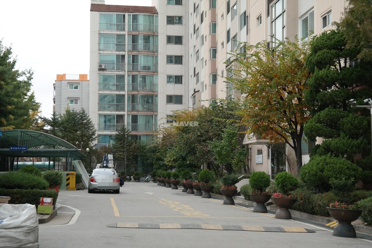 Building entrance with signage