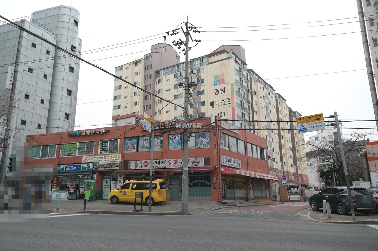 Building entrance with signage