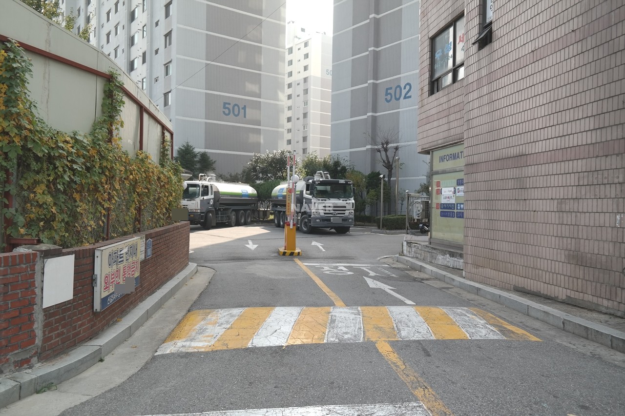Building entrance with signage