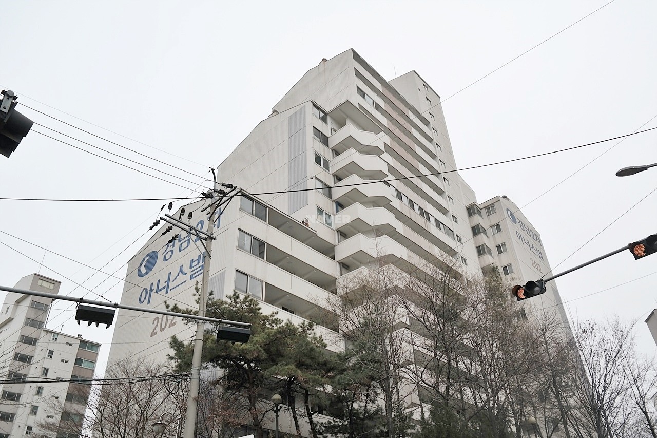 Building entrance with signage