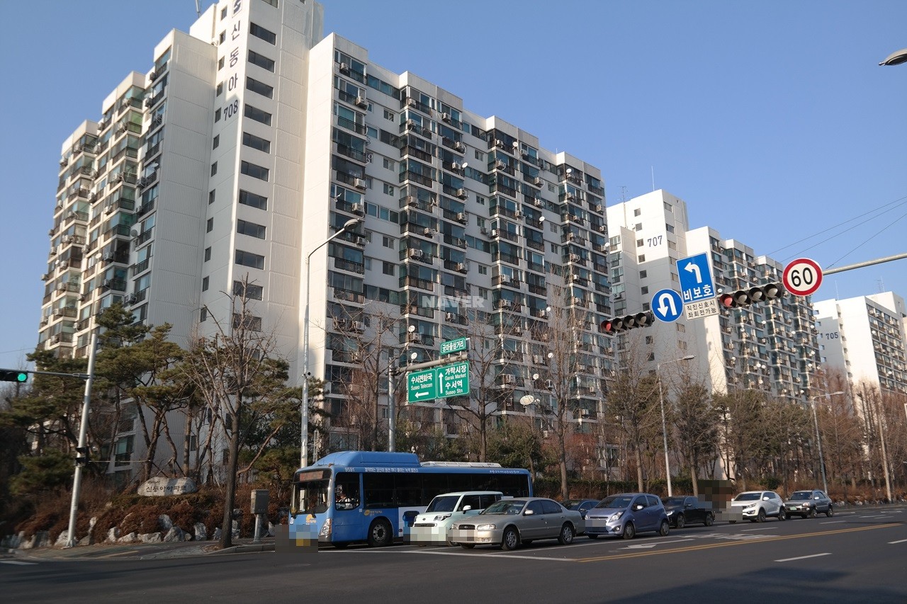 Building entrance with signage