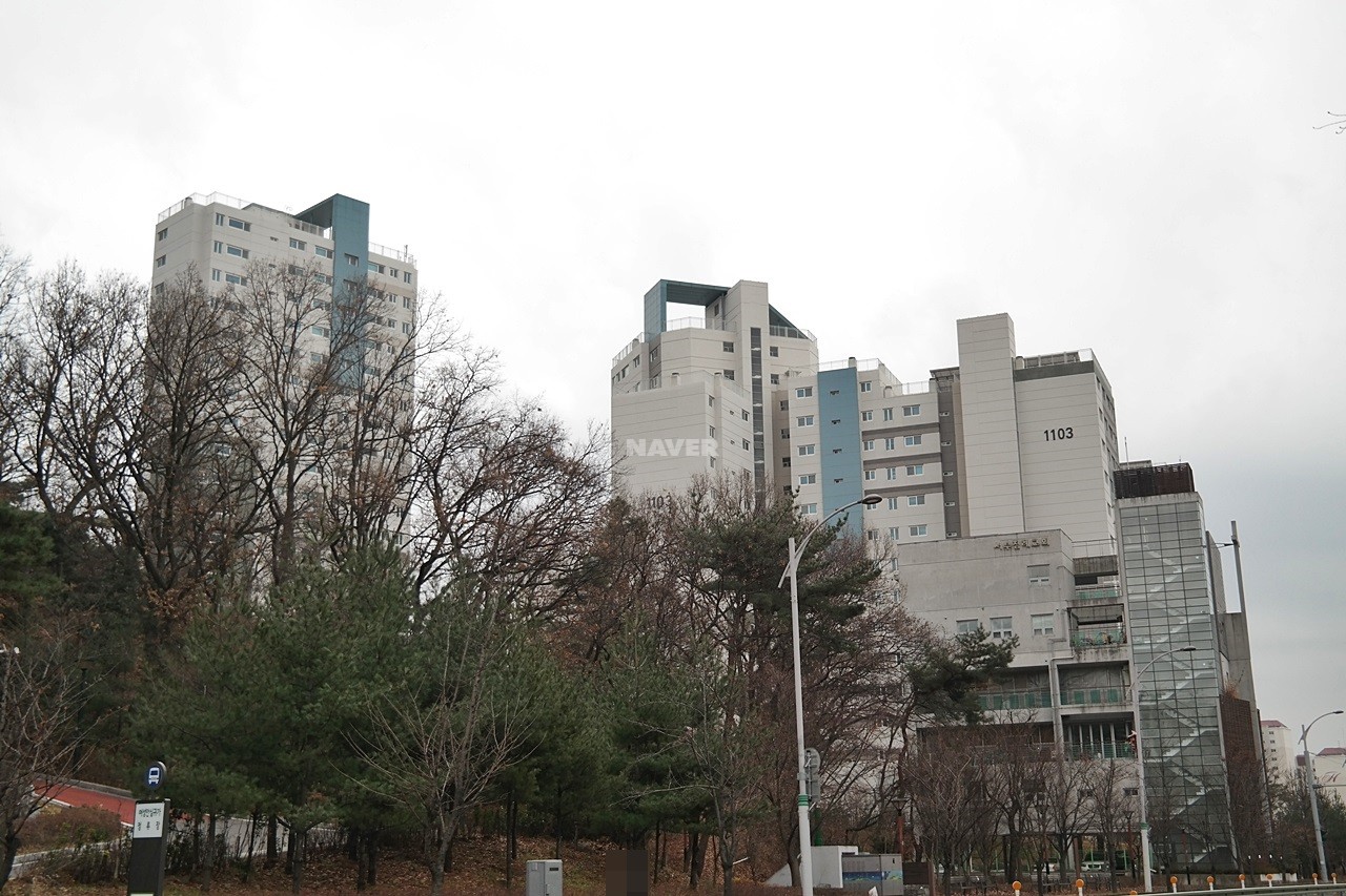 Building entrance with signage