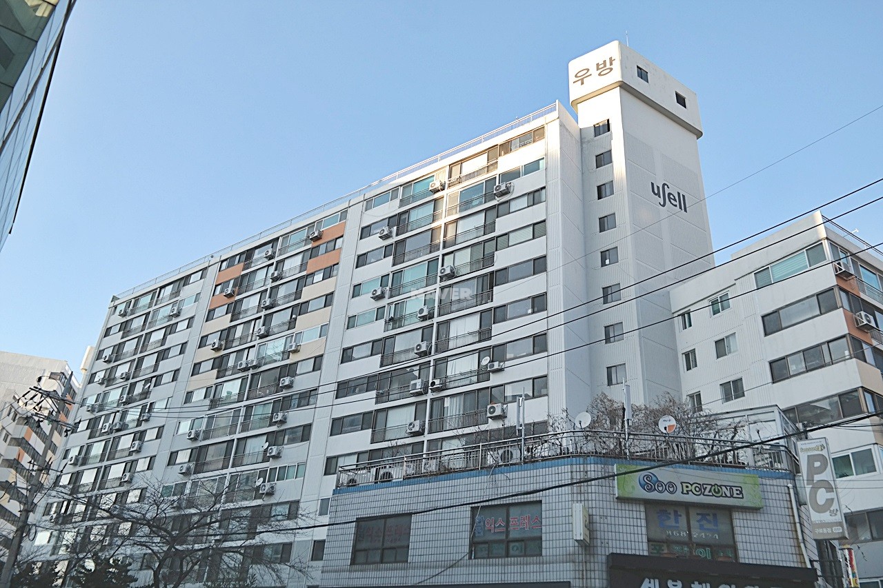 Building entrance with signage