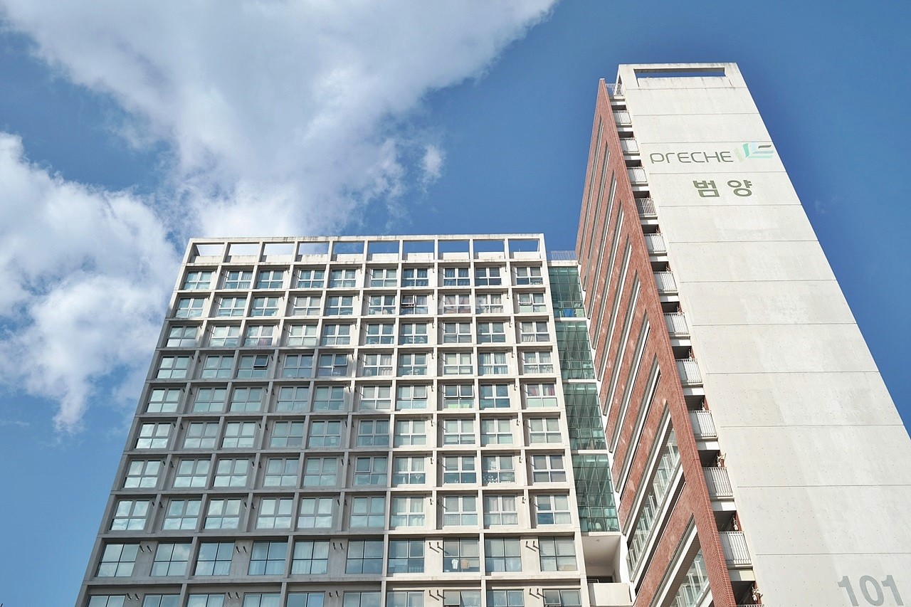 Building entrance with signage