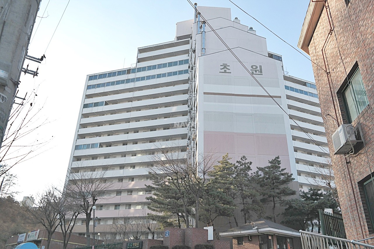 Building entrance with signage