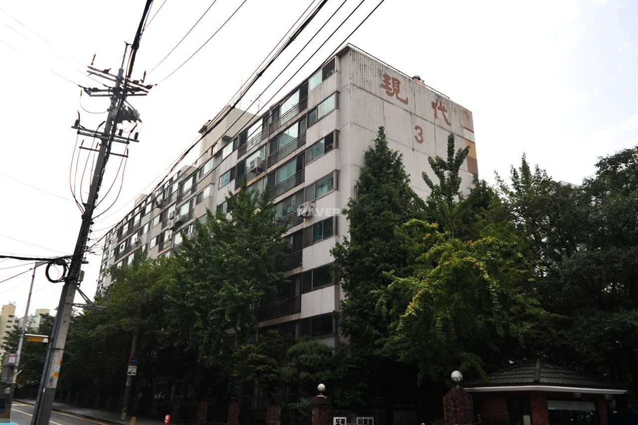 Building entrance with signage