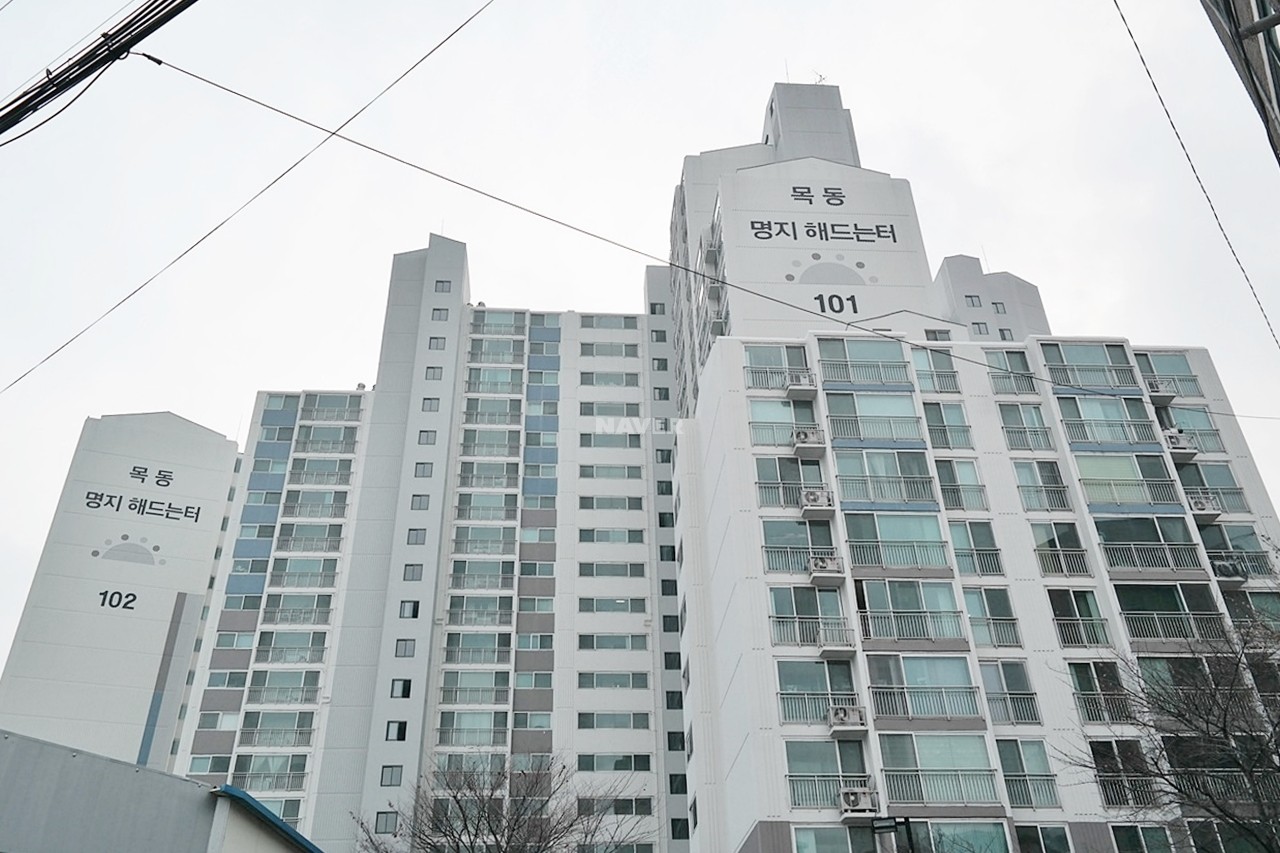 Building entrance with signage