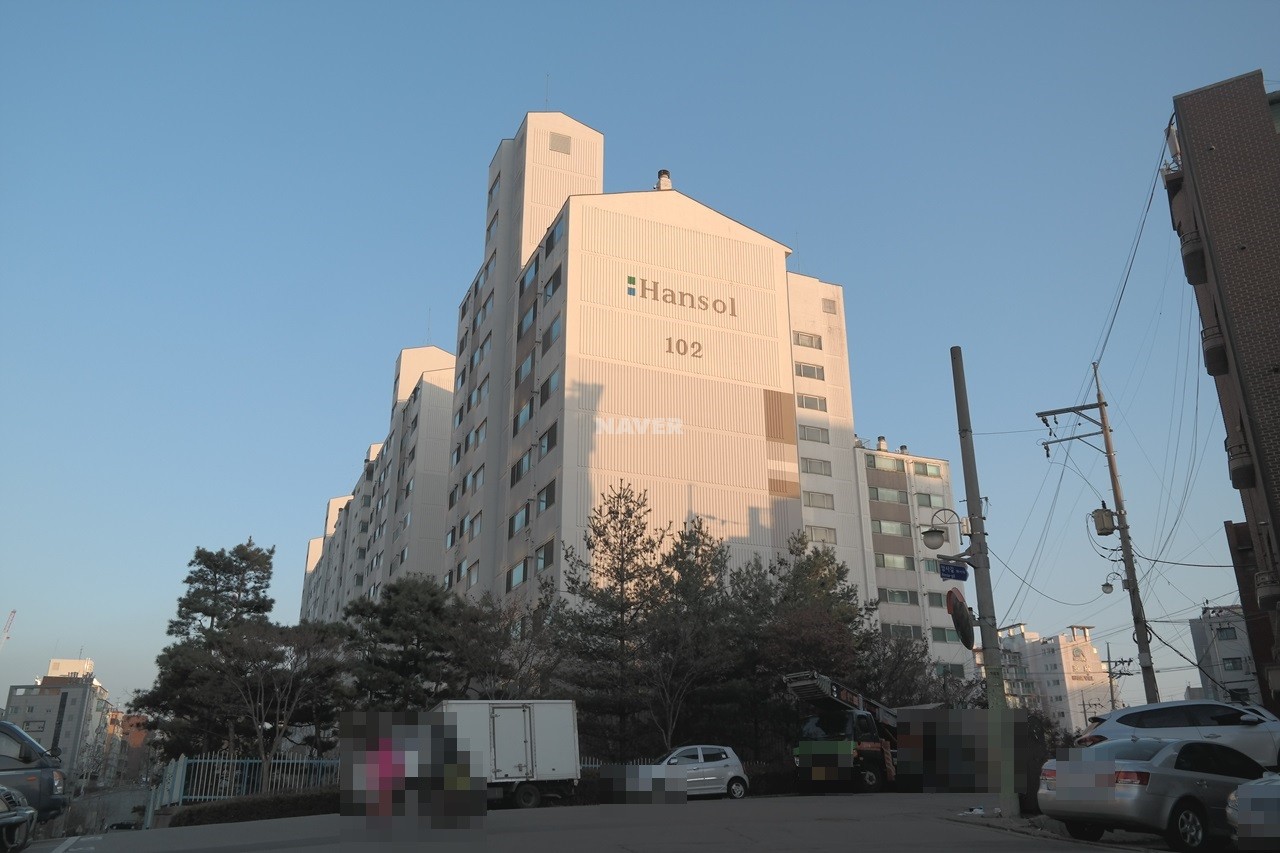 Building entrance with signage