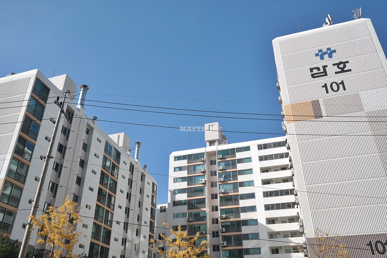Building entrance with signage