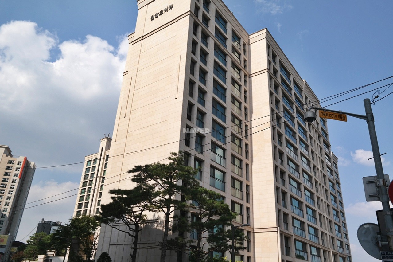 Building entrance with signage