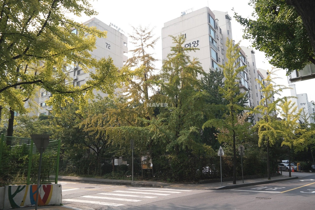 Building entrance with signage