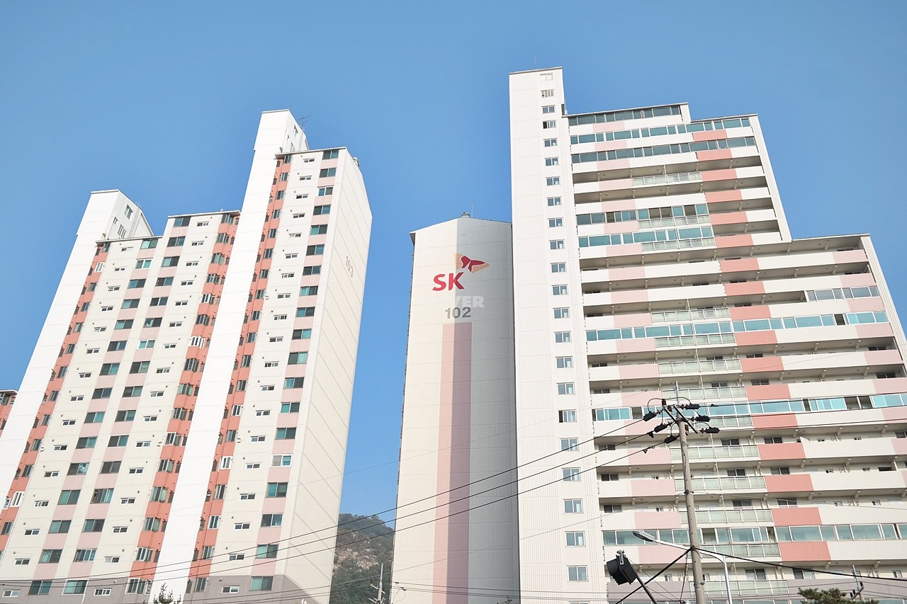Building entrance with signage