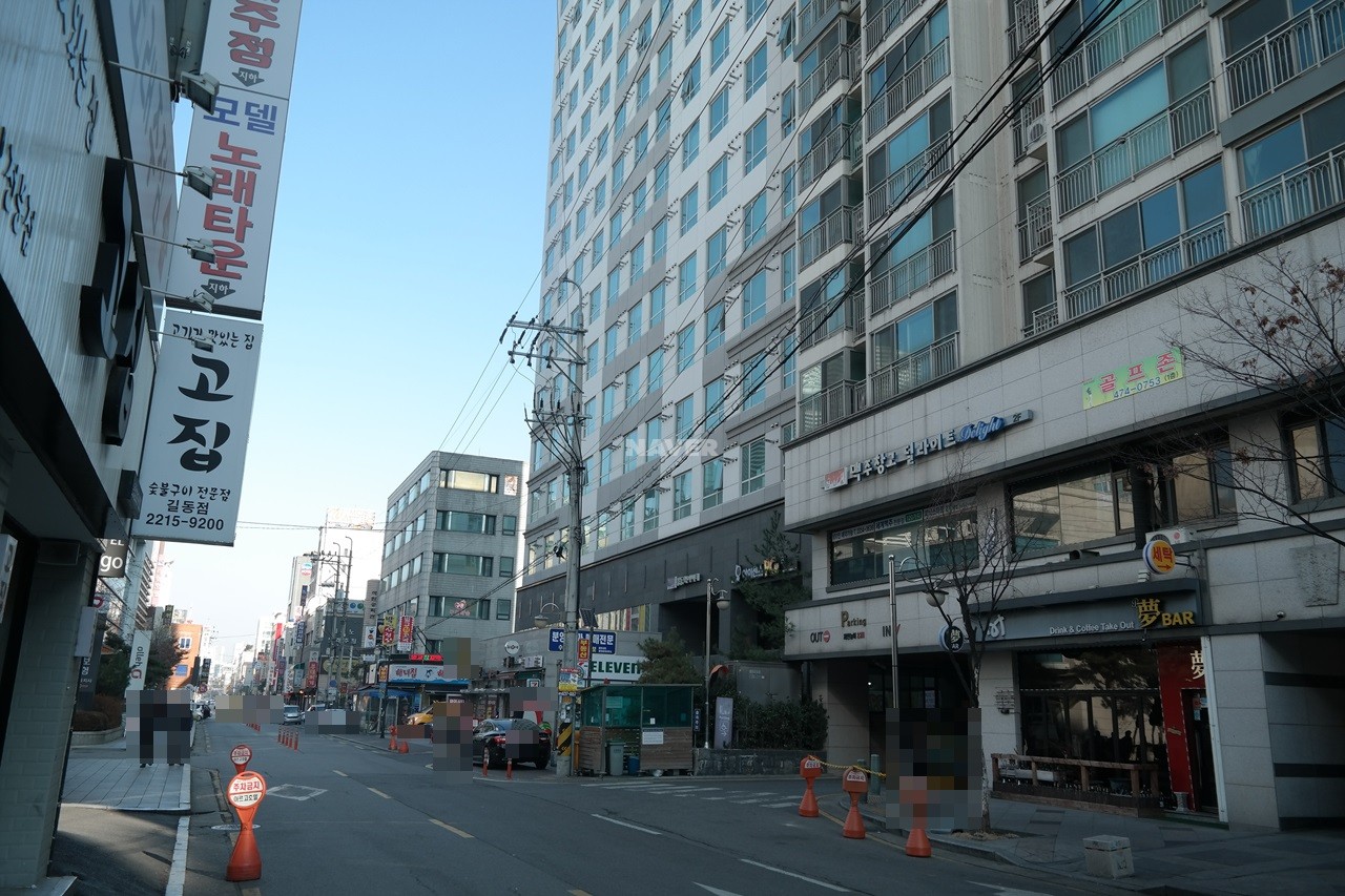 Building entrance with signage