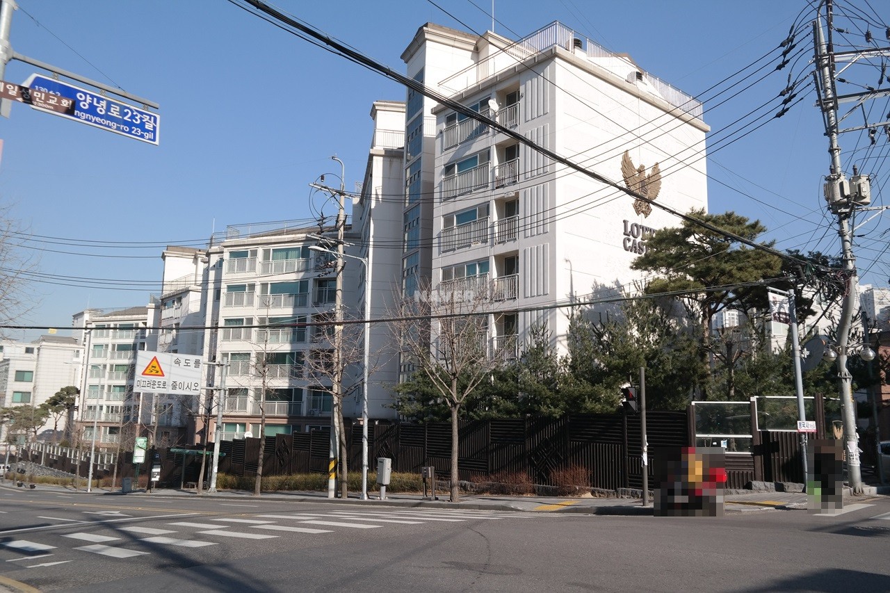 Building entrance with signage
