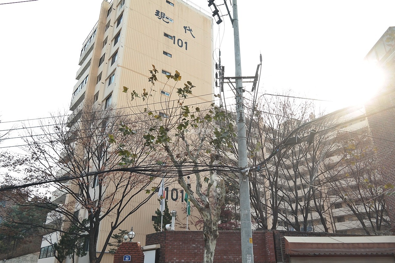 Building entrance with signage