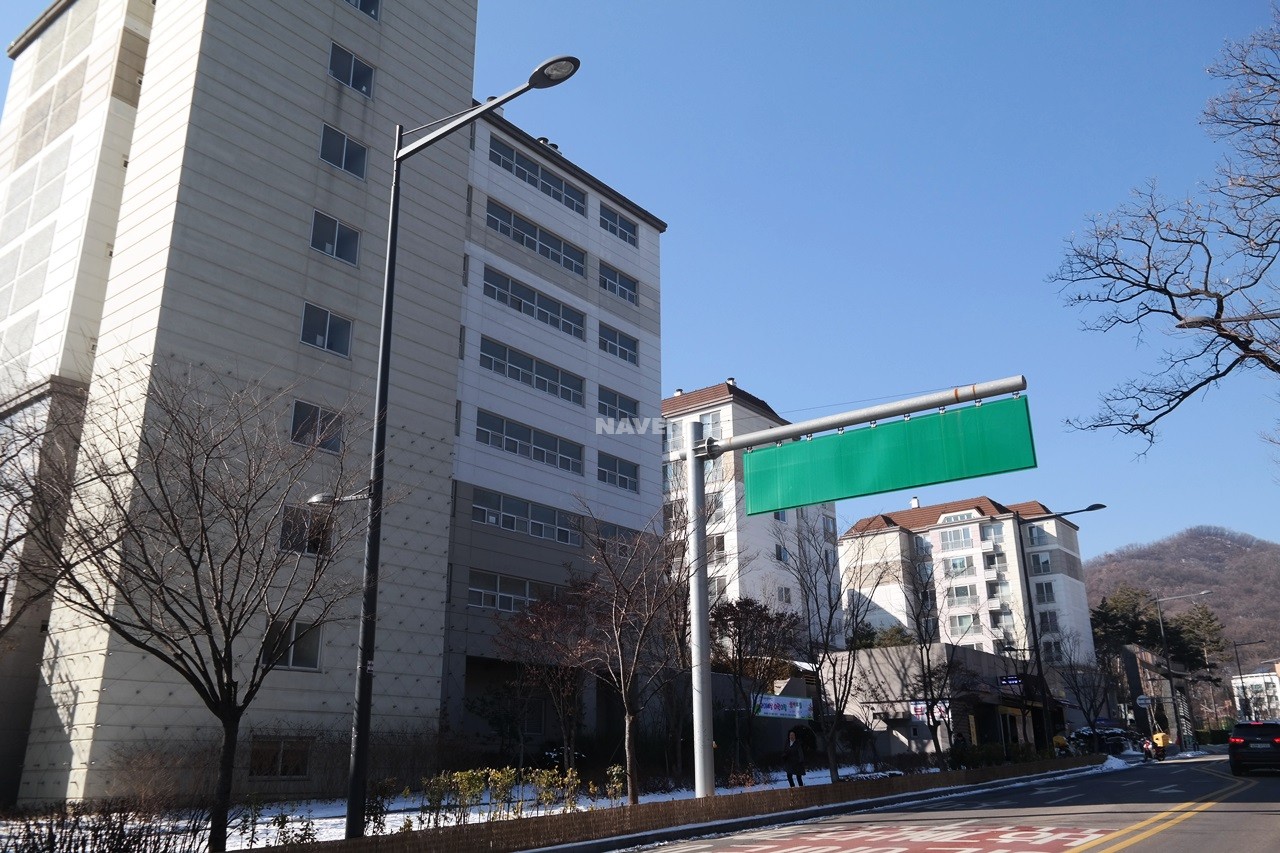 Building entrance with signage
