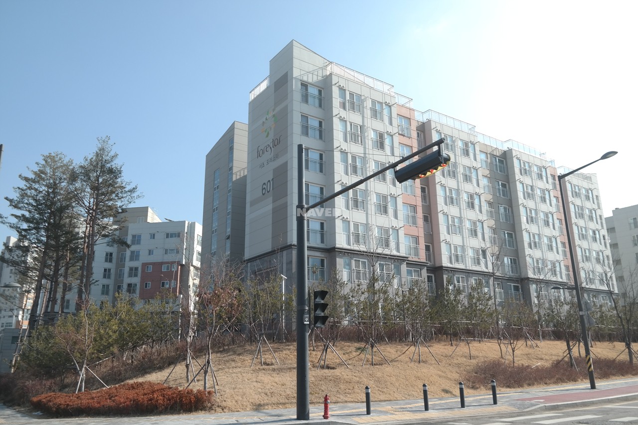 Building entrance with signage