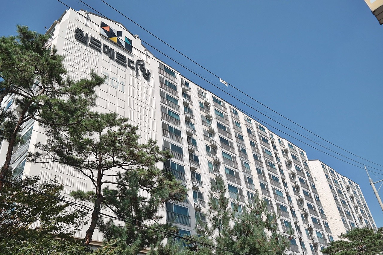 Building entrance with signage