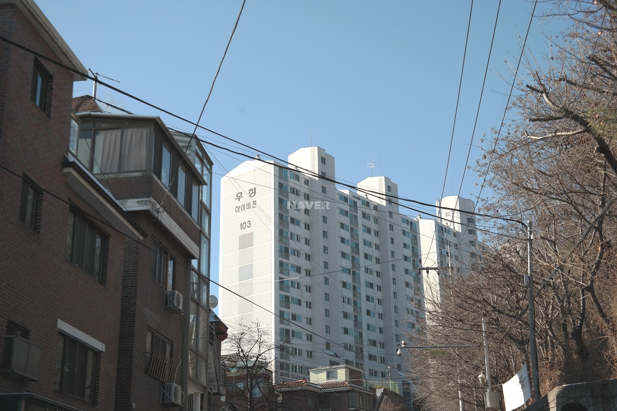 Building entrance with signage