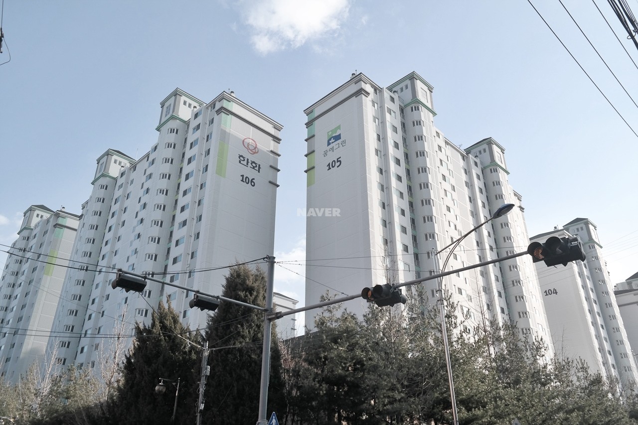 Building entrance with signage