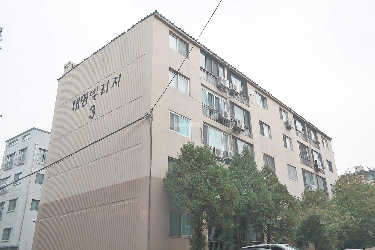Building entrance with signage