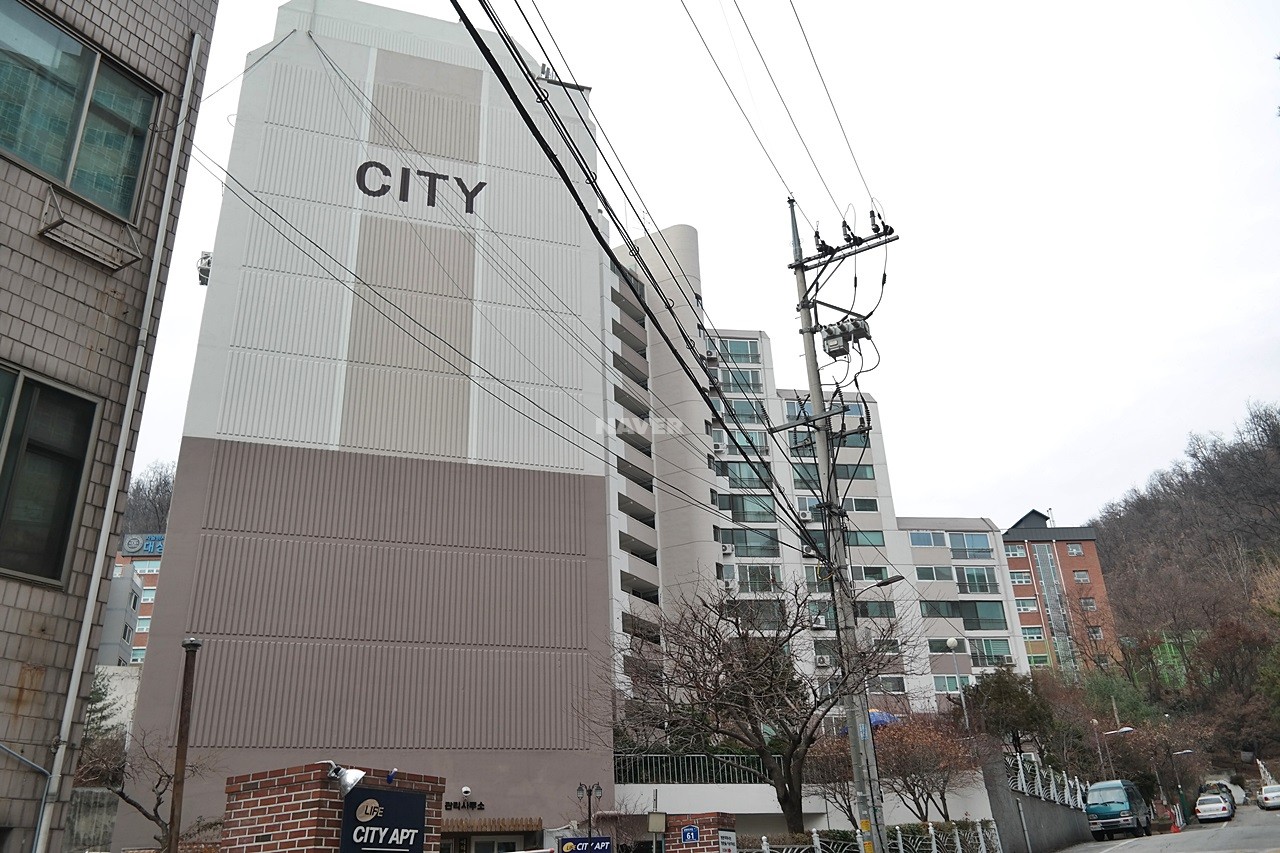 Building entrance with signage