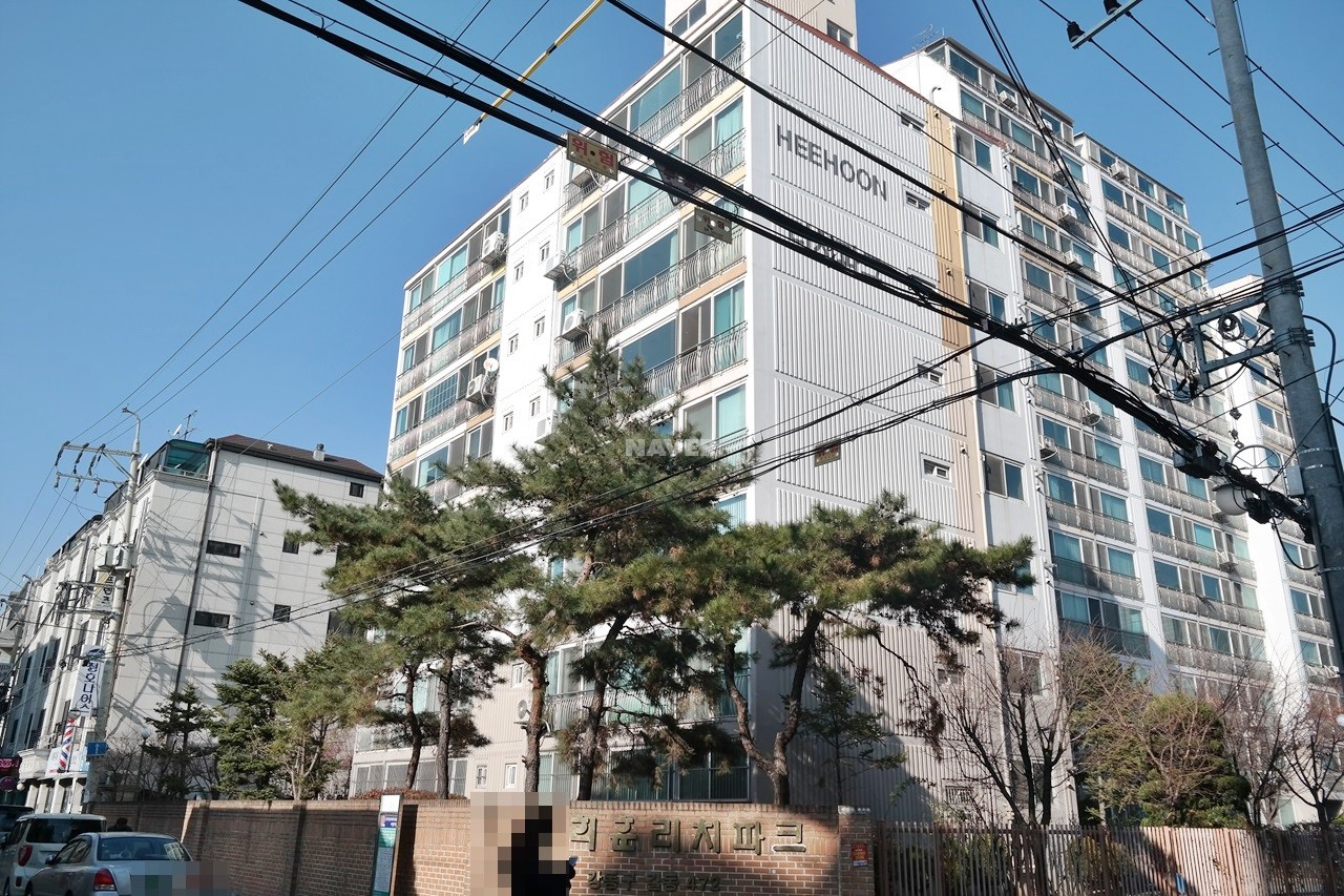 Building entrance with signage