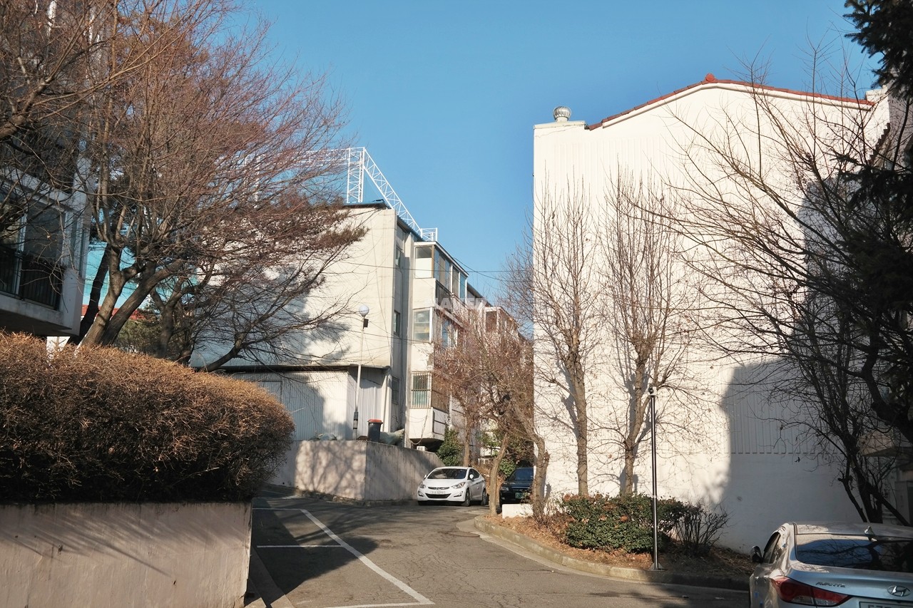 Building entrance with signage