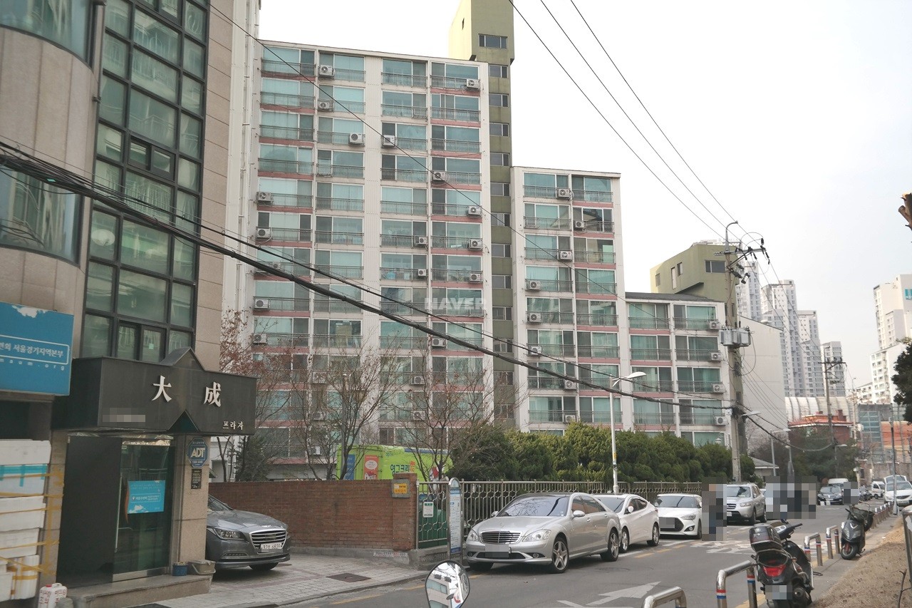 Building entrance with signage