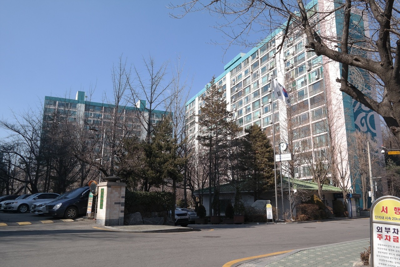 Building entrance with signage