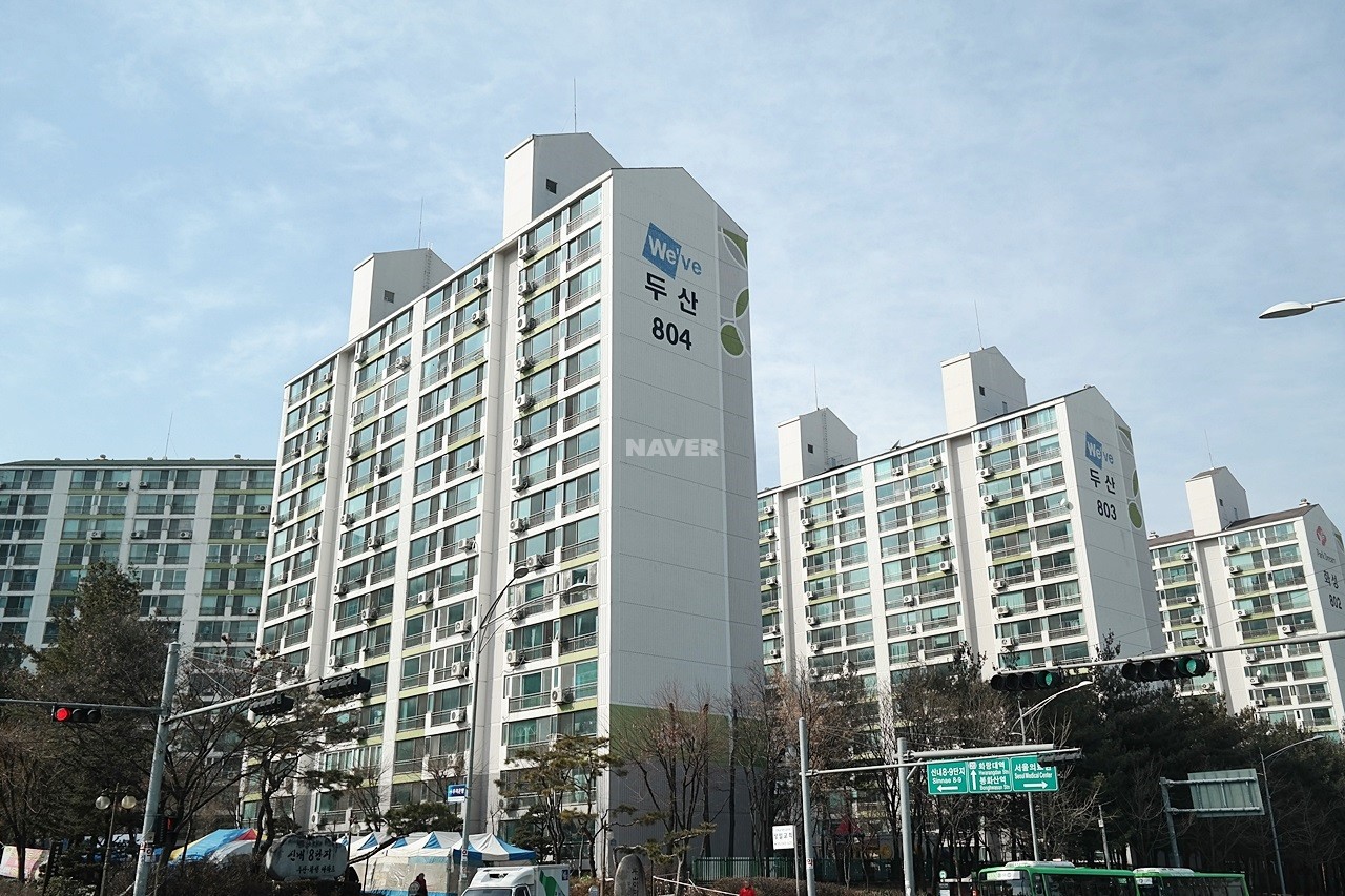 Building entrance with signage