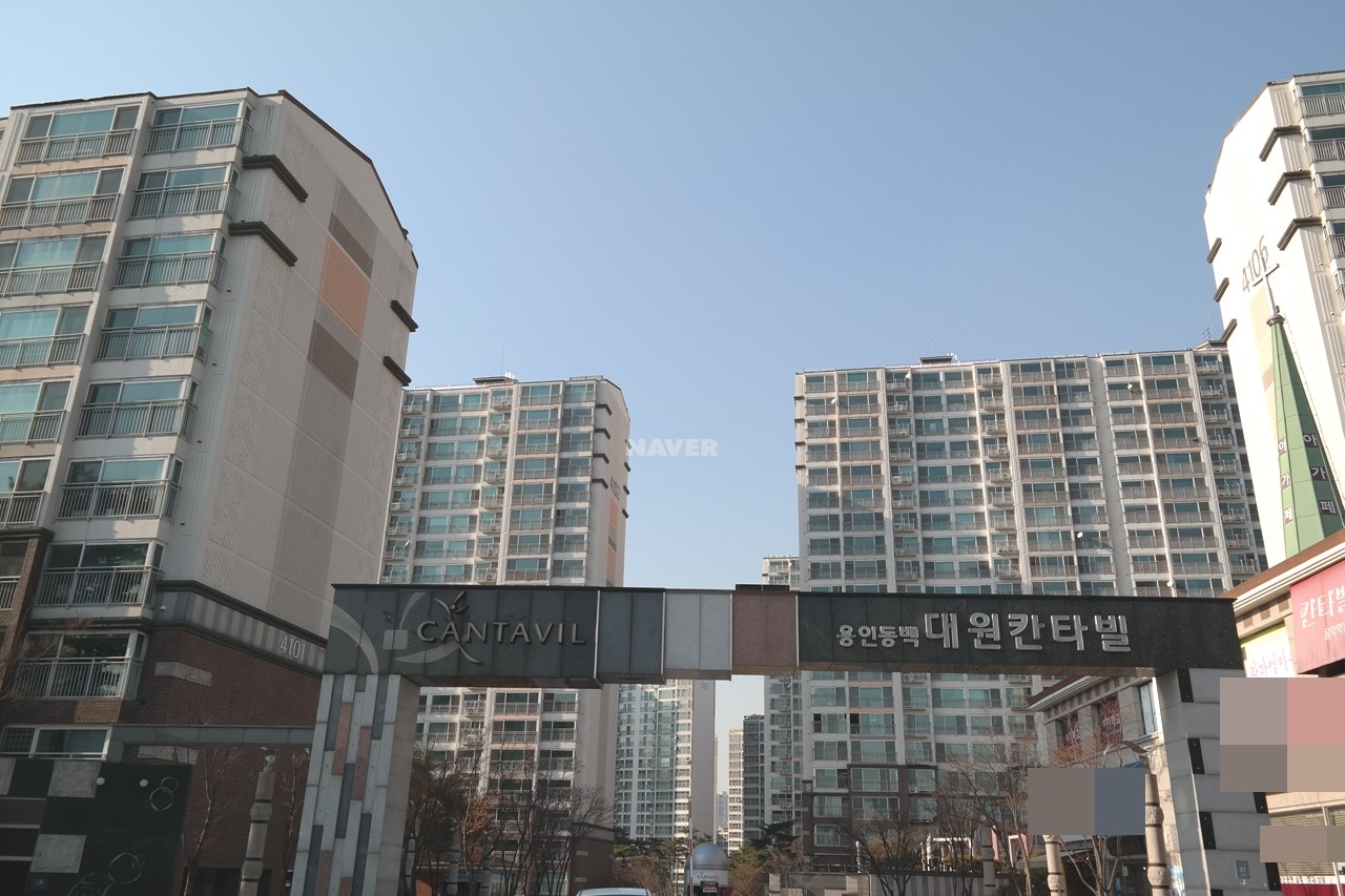Building entrance with signage