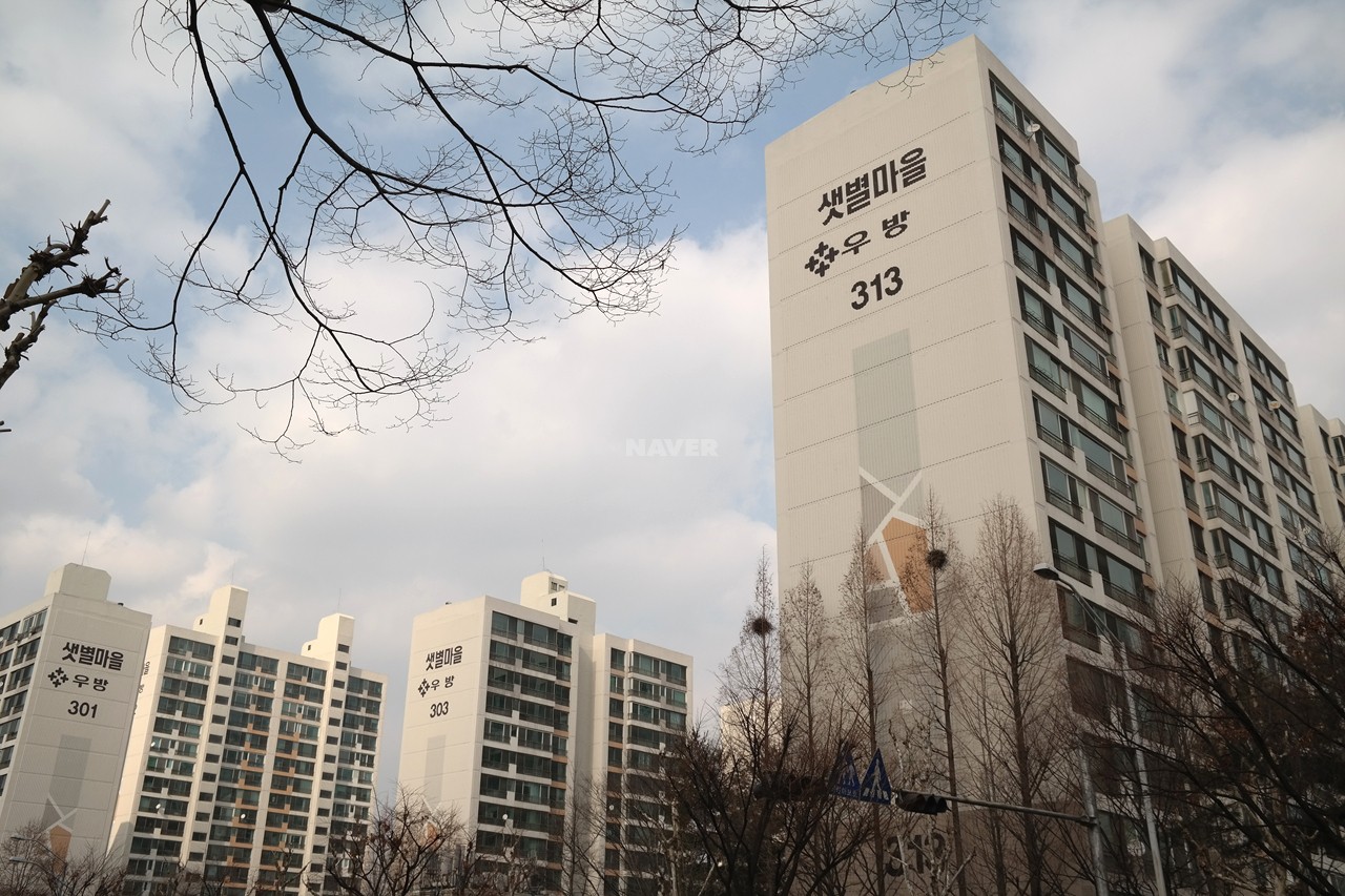 Building entrance with signage