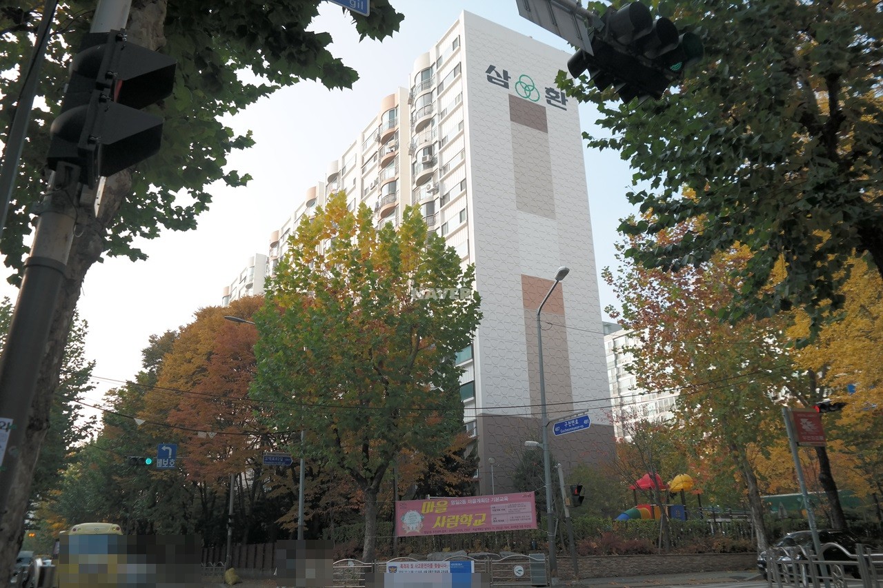 Building entrance with signage