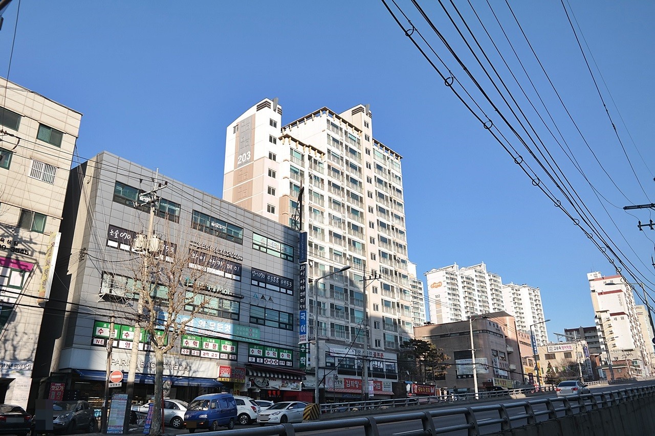 Building entrance with signage