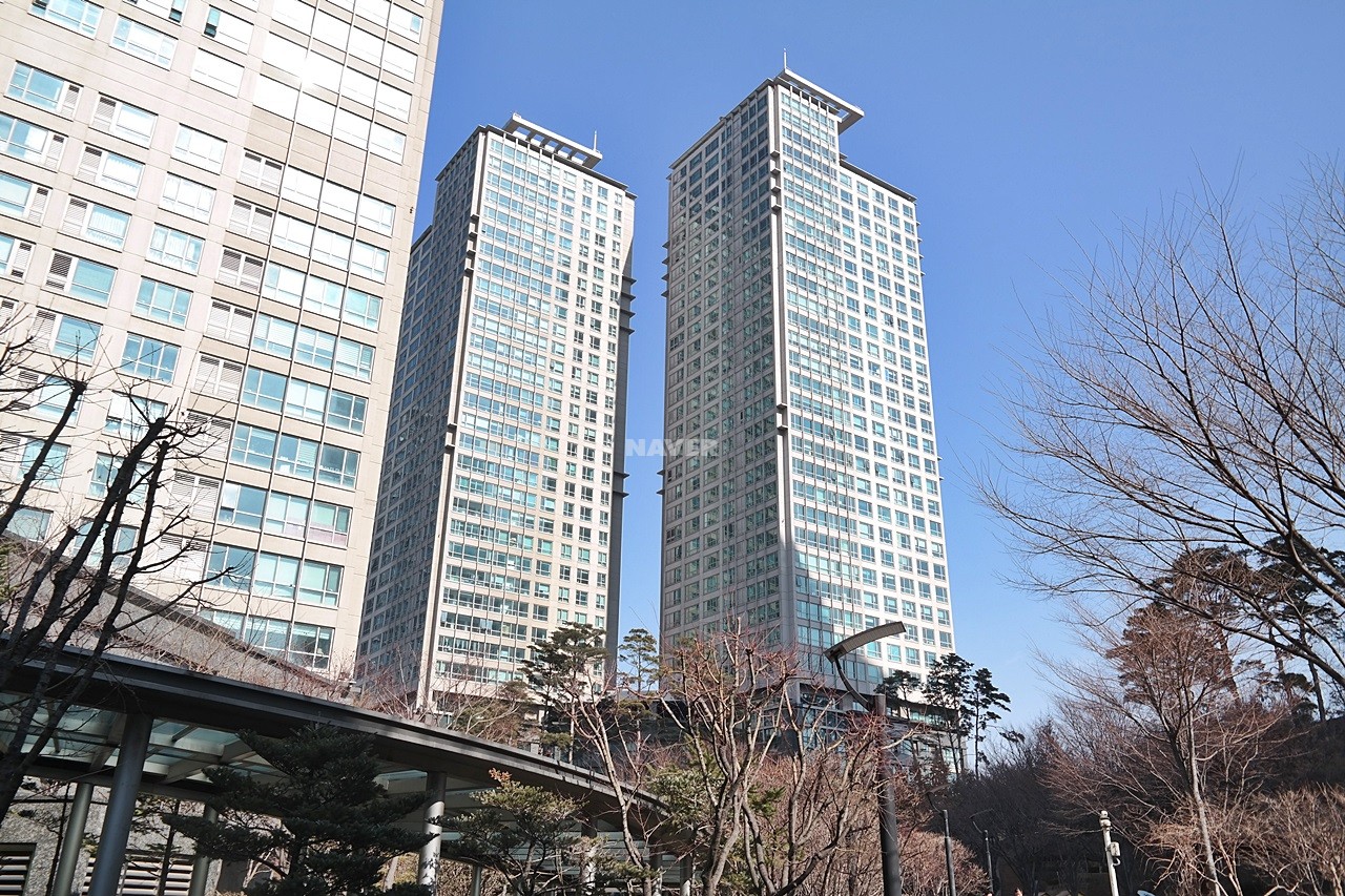 Building entrance with signage